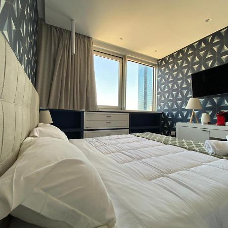 2B Fifteen Floor Suite Napoli Εξωτερικό φωτογραφία