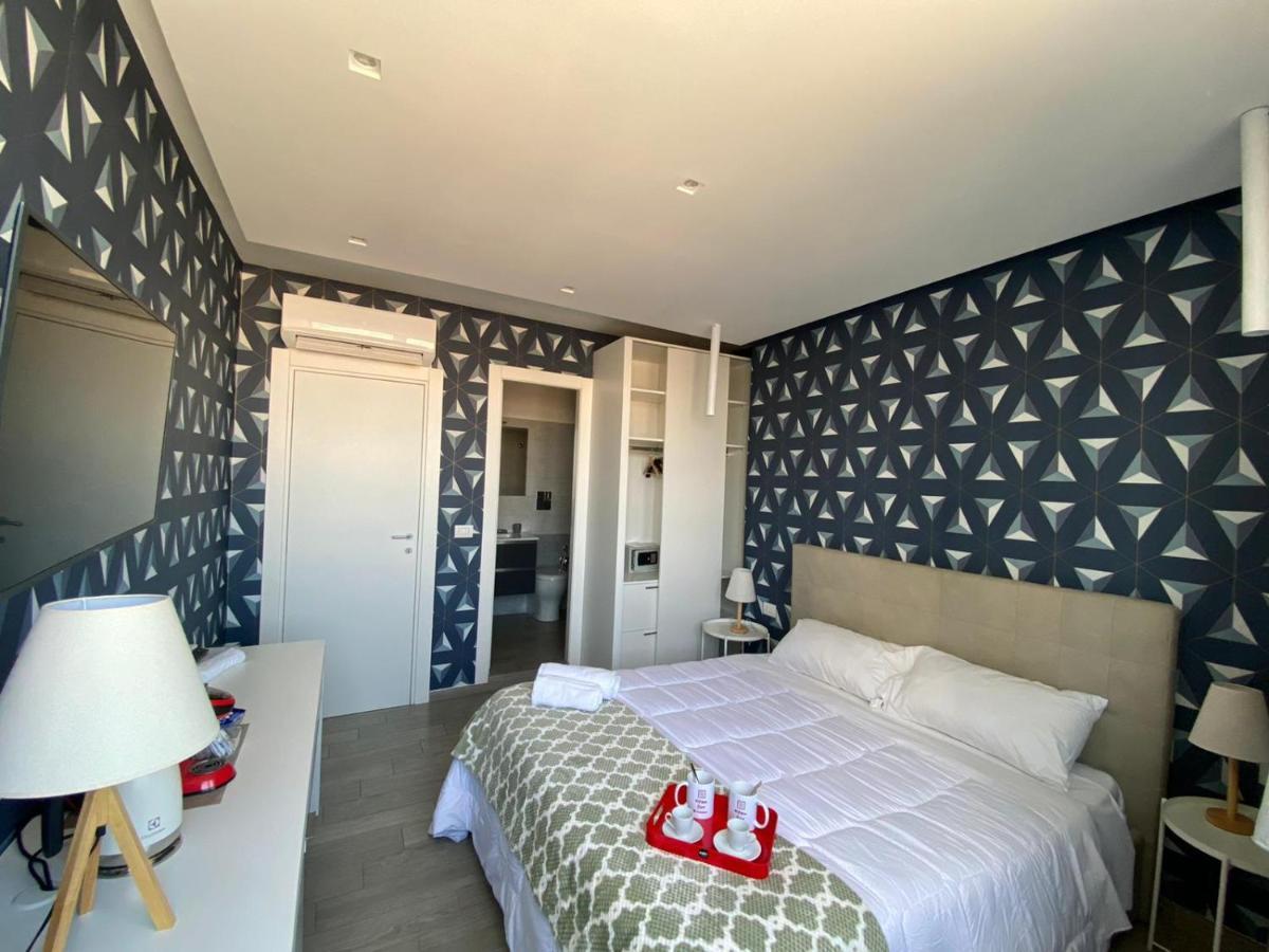 2B Fifteen Floor Suite Napoli Εξωτερικό φωτογραφία